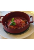 Parmigiana - una deliziosa casseruola di melanzane, pomodori e mozzarella