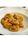 TORTELLONI AL PESTO ROSSO