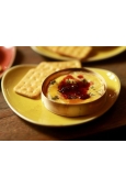 Camembert z konfiturą z figi
