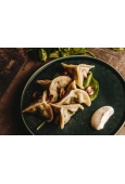 Pierogi ze szpinakiem i kozim serem