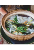 Zupa z pierożkami wonton