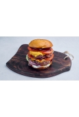 Double Cheeseburger (600g) + frytki (150g) + sos do wyboru (30g)