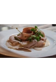 Vitello Tonnato Con Capperi e Cetriolini Sottolio